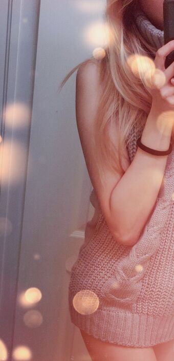 SkittyKat Nahé Úniky OnlyFans Fotka 6