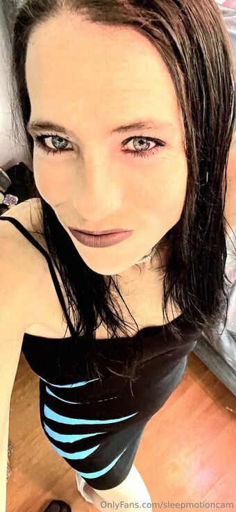 sleepmotioncam Nahé Úniky OnlyFans Fotka 2