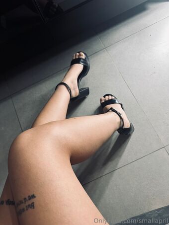 smallapril Nahé Úniky OnlyFans Fotka 10