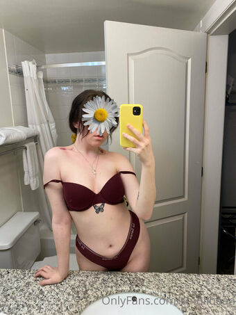 Smollbean Nahé Úniky OnlyFans Fotka 13