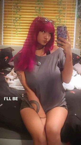 Snailsquee Nahé Úniky OnlyFans Fotka 3