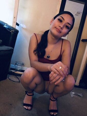 Sofia Flores Nahé Úniky OnlyFans Fotka 12