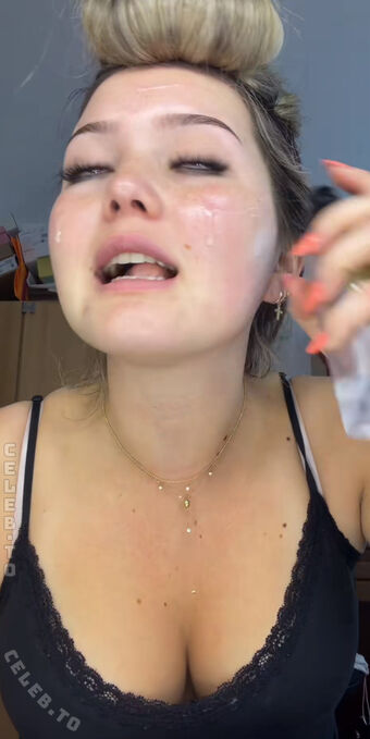 Sofia Stark Nahé Úniky OnlyFans Fotka 48