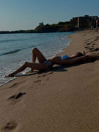 Sofia Vakar Nahé Úniky OnlyFans Fotka 7