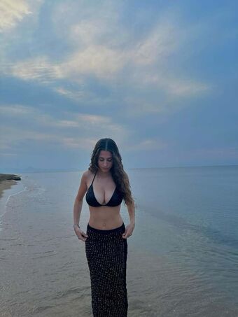 Sofia Nahé Úniky OnlyFans Fotka 75