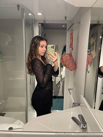 Sofie Kay Nahé Úniky OnlyFans Fotka 2