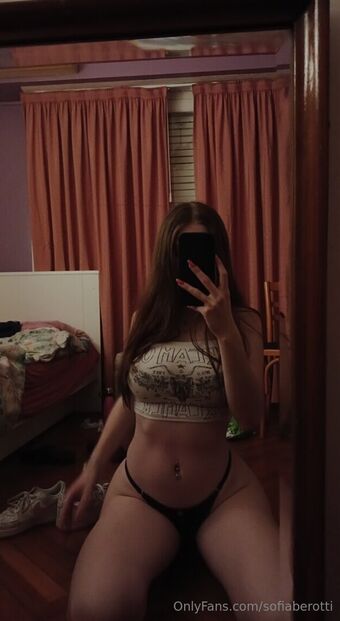 sofylotta Nahé Úniky OnlyFans Fotka 13