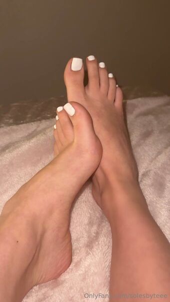 solesbyteee Nahé Úniky OnlyFans Fotka 10