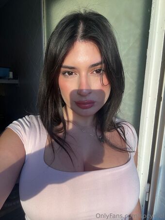 spcymel Nahé Úniky OnlyFans Fotka 17
