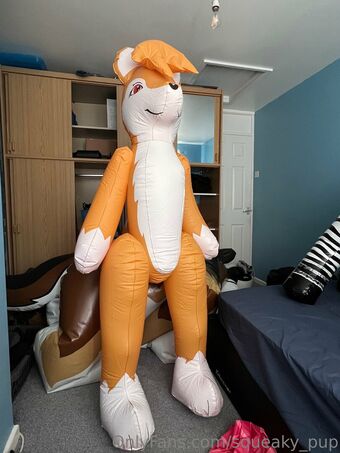 squeaky_pup Nahé Úniky OnlyFans Fotka 5