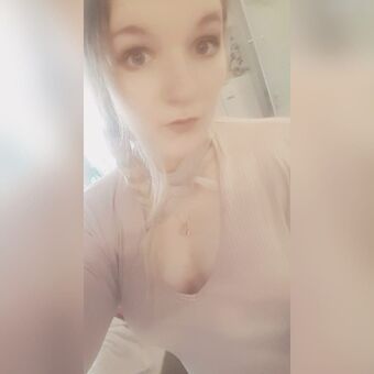 Squi_ Nahé Úniky OnlyFans Fotka 10