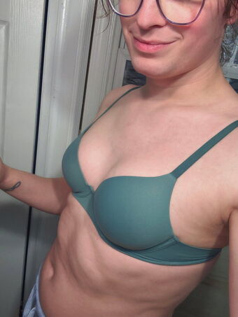 squiggledingle Nahé Úniky OnlyFans Fotka 18