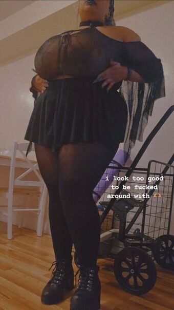 SquishyBf Nahé Úniky OnlyFans Fotka 13