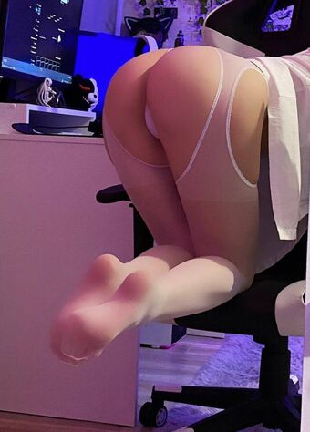 sqwrtick Nahé Úniky OnlyFans Fotka 50