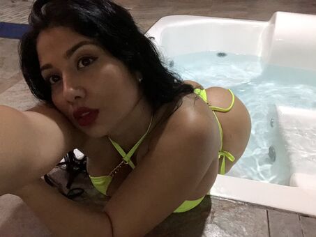srakronos Nahé Úniky OnlyFans Fotka 2