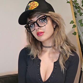 Starcaster Nahé Úniky OnlyFans Fotka 18