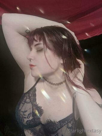 starlightextasy Nahé Úniky OnlyFans Fotka 16