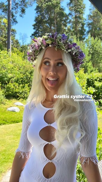 Stephaness Nahé Úniky OnlyFans Fotka 17