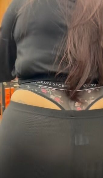 String Voyeur Nahé Úniky OnlyFans Fotka 11