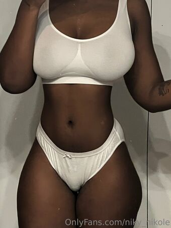 Studyniky Nahé Úniky OnlyFans Fotka 4