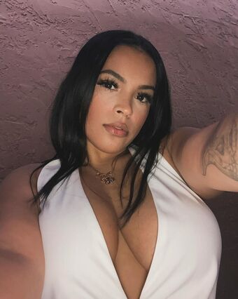Sugaaa_ Nahé Úniky OnlyFans Fotka 18