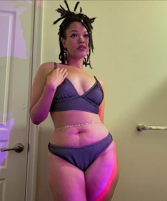 Summerdru Nahé Úniky OnlyFans Fotka 9