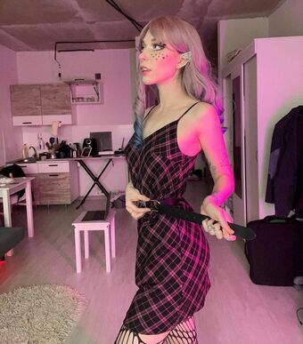 Suramura Nahé Úniky OnlyFans Fotka 37