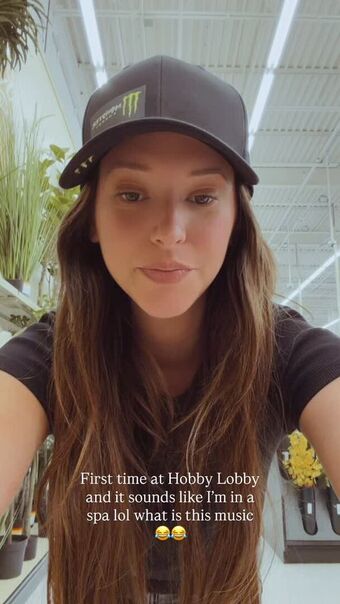 SweetTails Nahé Úniky OnlyFans Fotka 78