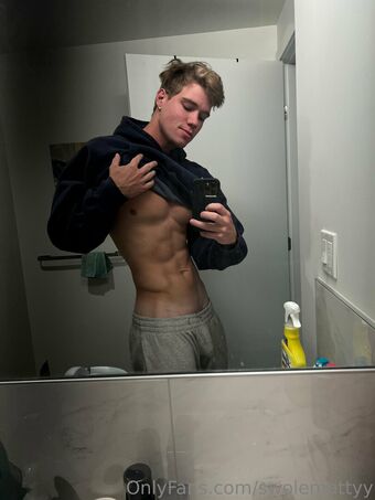 swolemattyy Nahé Úniky OnlyFans Fotka 29