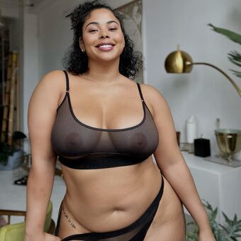 Tabria Majors Nahé Úniky OnlyFans Fotka 20