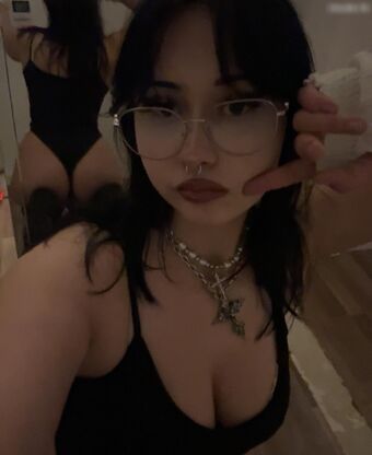 Technonutte Nahé Úniky OnlyFans Fotka 3