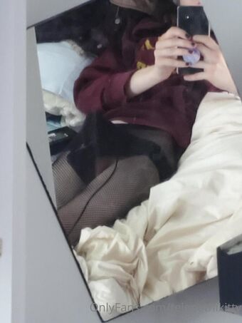 TelepathiKitty Nahé Úniky OnlyFans Fotka 3