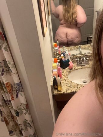th1ckachu Nahé Úniky OnlyFans Fotka 34