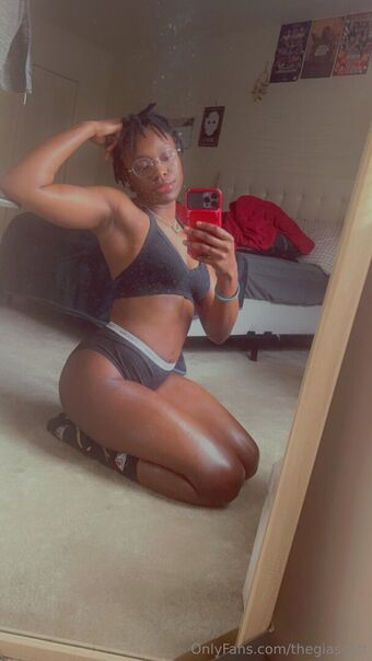 thegiascott Nahé Úniky OnlyFans Fotka 11