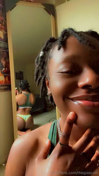 thegiascott Nahé Úniky OnlyFans Fotka 19