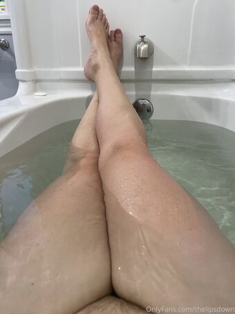 thelipsdown Nahé Úniky OnlyFans Fotka 14
