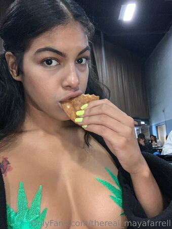 thereal_mayafarrell Nahé Úniky OnlyFans Fotka 6