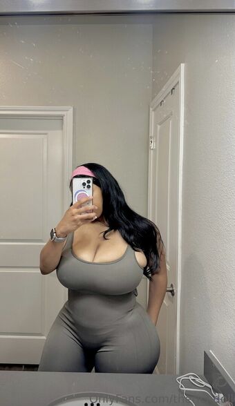 Therichdoll Nahé Úniky OnlyFans Fotka 4