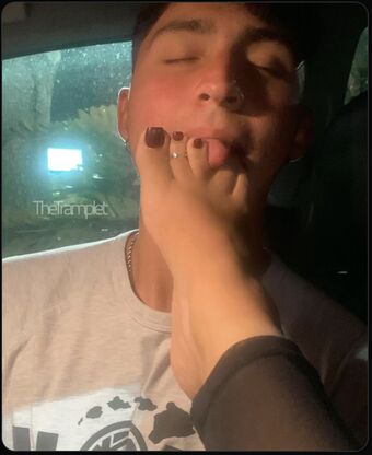 thetramplet Nahé Úniky OnlyFans Fotka 2