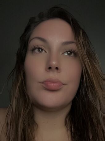 thickarella Nahé Úniky OnlyFans Fotka 3