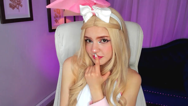 tiny_emmy Nahé Úniky OnlyFans Fotka 2