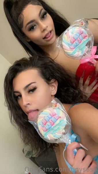 Tiny Sosa Nahé Úniky OnlyFans Fotka 1