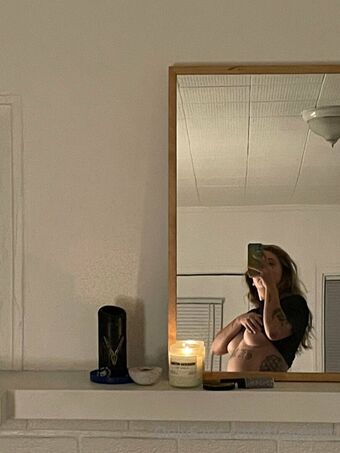 tinyjennn Nahé Úniky OnlyFans Fotka 3