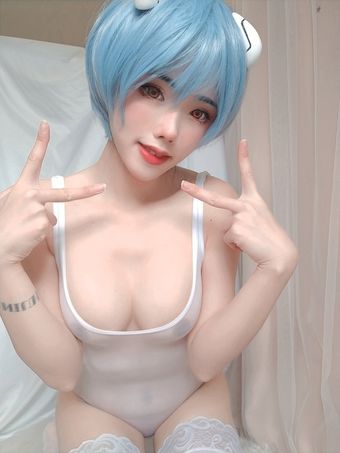 TiTi cosplay