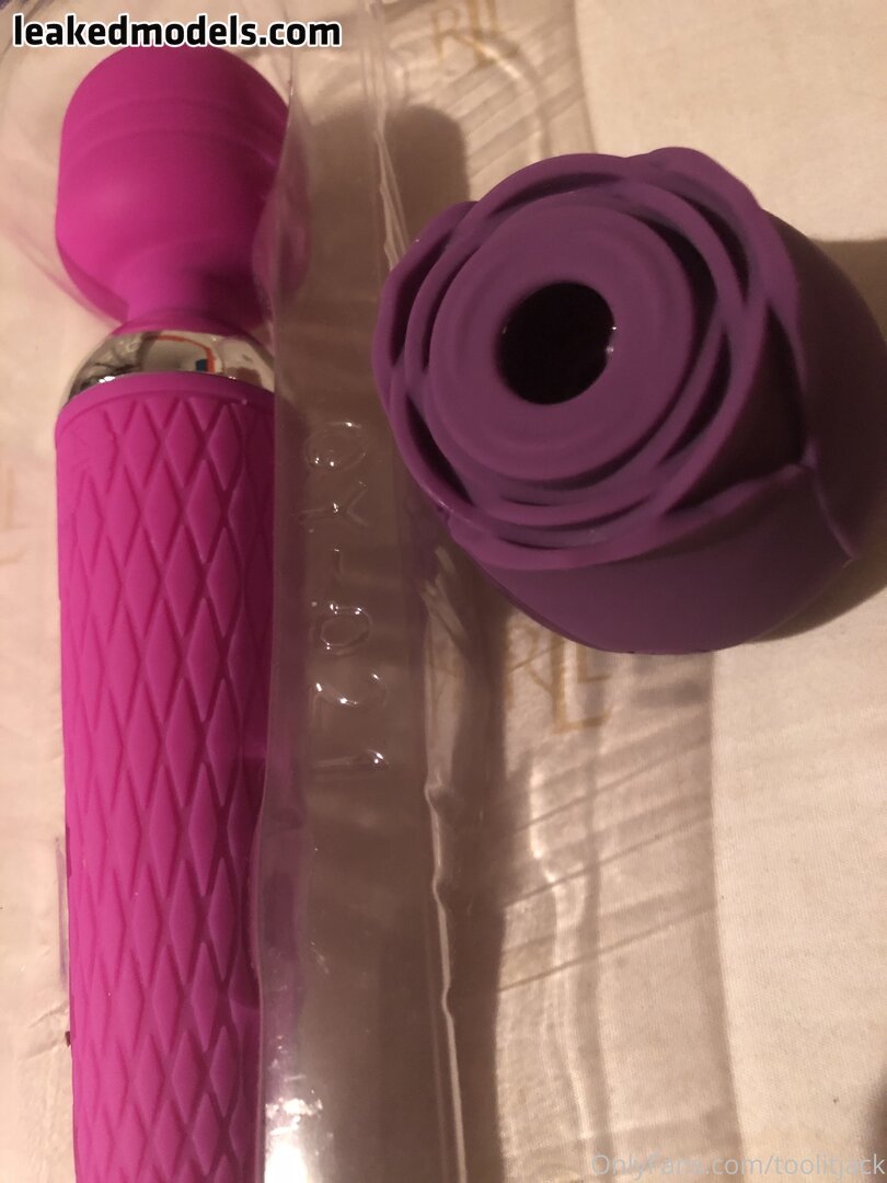 toolitjack Nahé Úniky OnlyFans Fotka 1 - Uniknuté Modelky