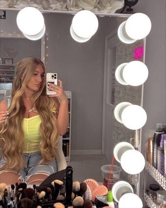 Trinity C Nahé Úniky OnlyFans Fotka 14