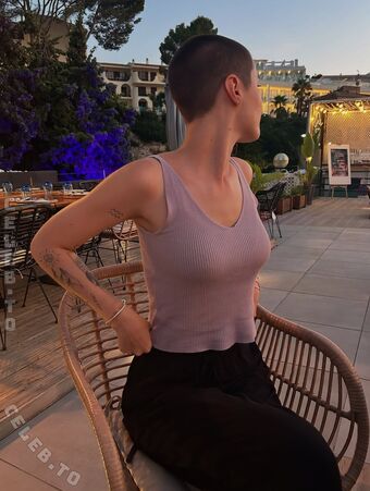 typicallylotti Nahé Úniky OnlyFans Fotka 23