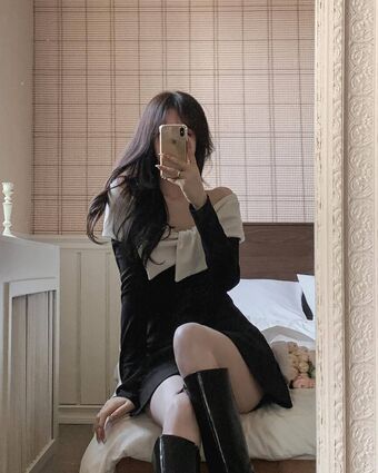 Uzaa Nahé Úniky OnlyFans Fotka 44