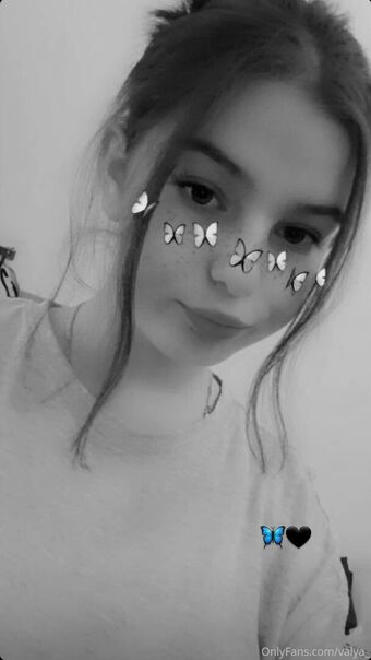 valya_ Nahé Úniky OnlyFans Fotka 20