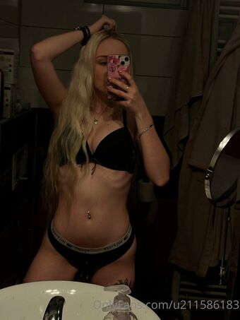 Vanessa2255 Nahé Úniky OnlyFans Fotka 11